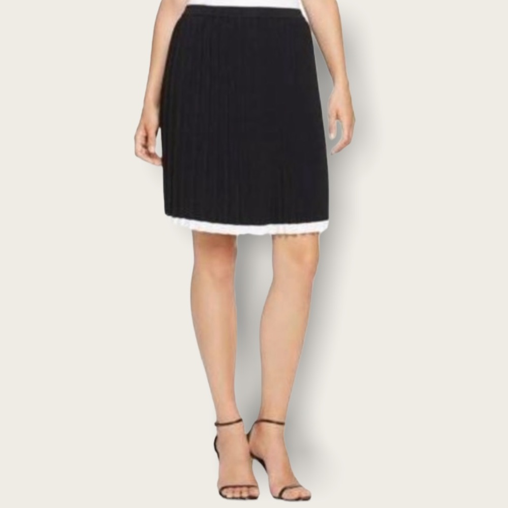 MICHAEL Michael Kors Pleated Black Skirt with White Contrast Hemline